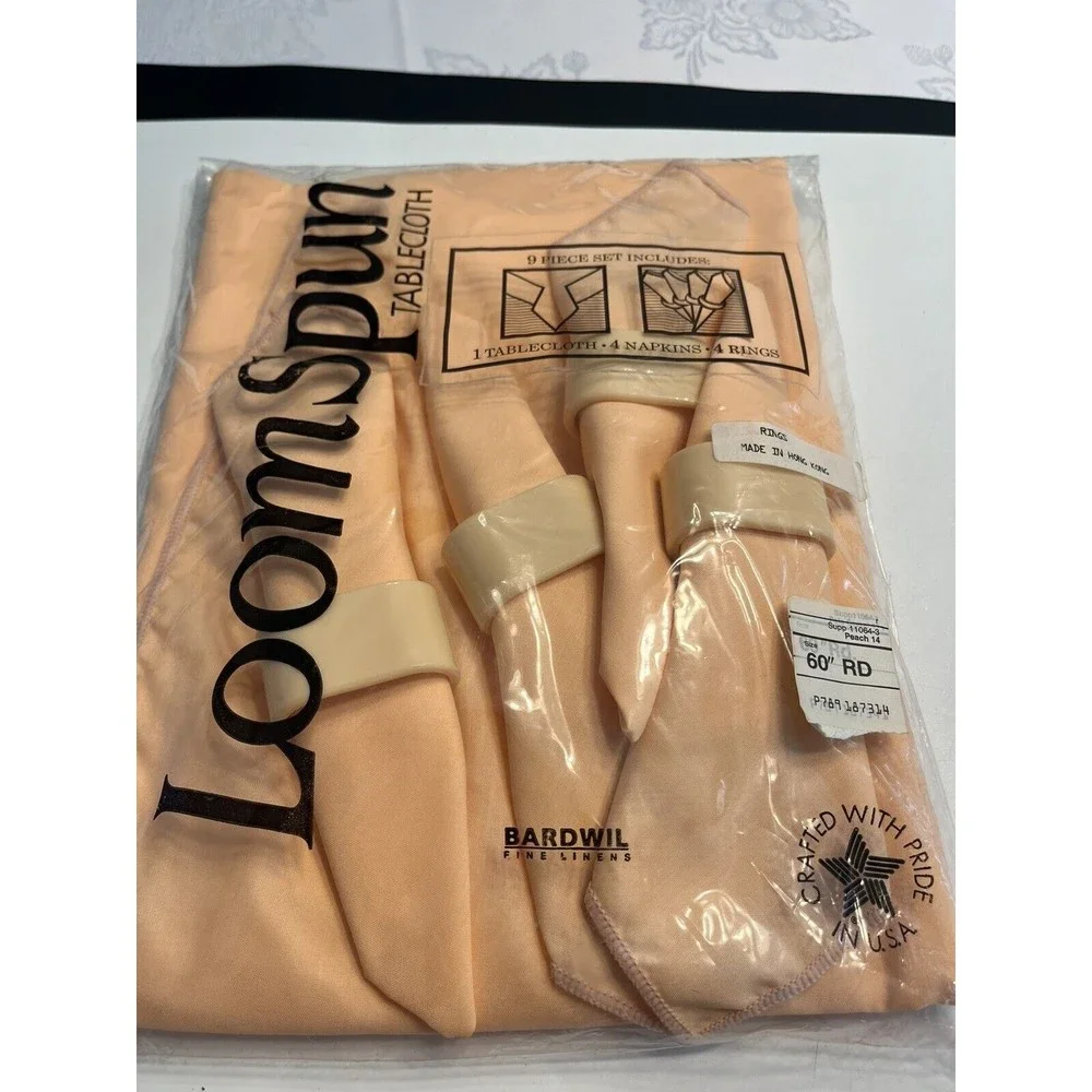 NOS Vintage Bardwil 60” Peach Tablecloth w 4 Napkins & Napkin Rings